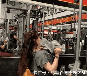 李慧珍|40岁小阿姨爱健身,身材结实体重140斤,直言年轻人太瘦弱!