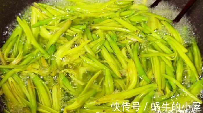 营养|三伏天宁不吃肉，也要常吃此花，营养极高，季节性强，别不懂吃