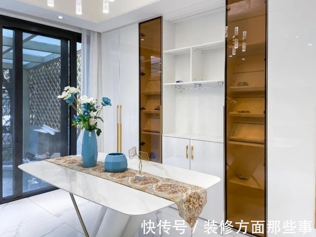 浅色系|148㎡复式轻奢设计,休闲区可以秒变家庭影院