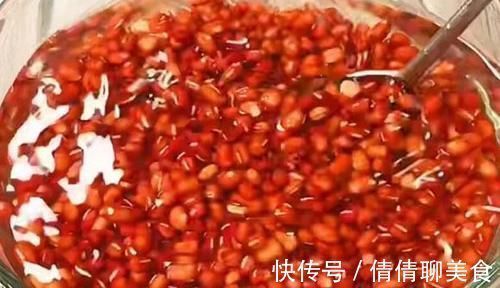 女孩子吃甜品,我也不例外,简单上锅蒸一蒸就好,无油低卡还饱腹,好吃