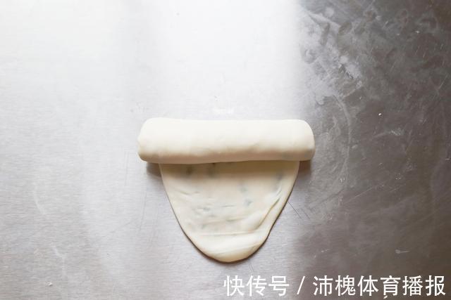 葱花酥饼|葱花酥饼这样做真好吃，老妈的独家做法，做法简单，一学就会