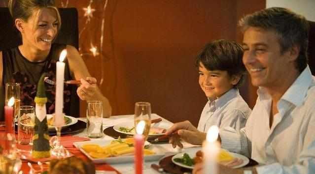 童雪|体重久减不掉?谨记:晨起“2宜”、睡前“1戒”,体重悄悄降下来