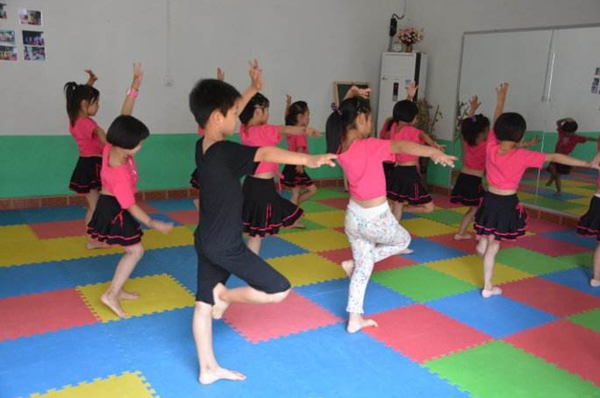 团队合作|多带孩子去这3个地方,孩子的情商、智商蹭蹭往上涨,变得更自信