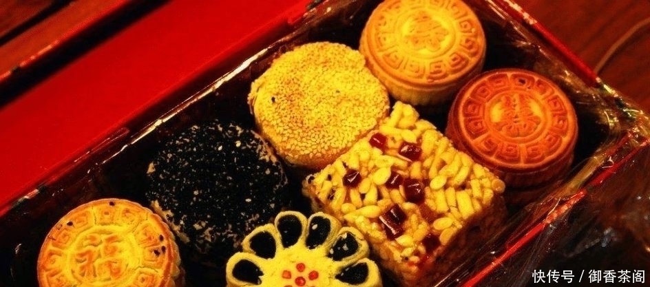 外地人|空有名气全靠“吹”的4种小吃,本地人基本不吃,专“坑”外地人