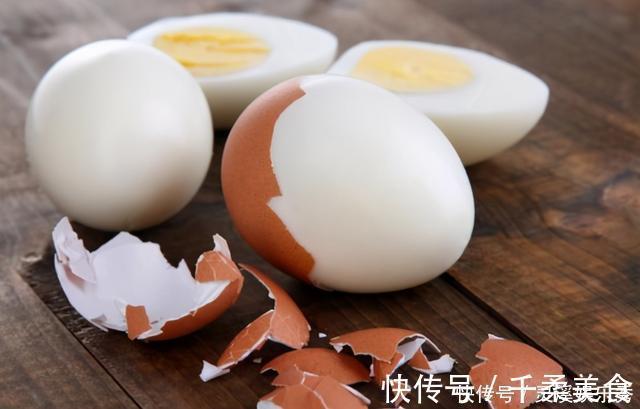 长寿|近千名百岁老人的调查结果，长寿人的共性，并非运动，或是这5点