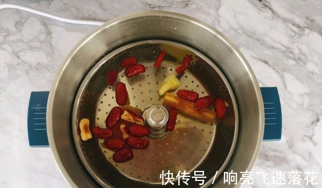 丸子|天冷女生要多吃它,暖身补血,1天1碗气色好,价格还不贵!