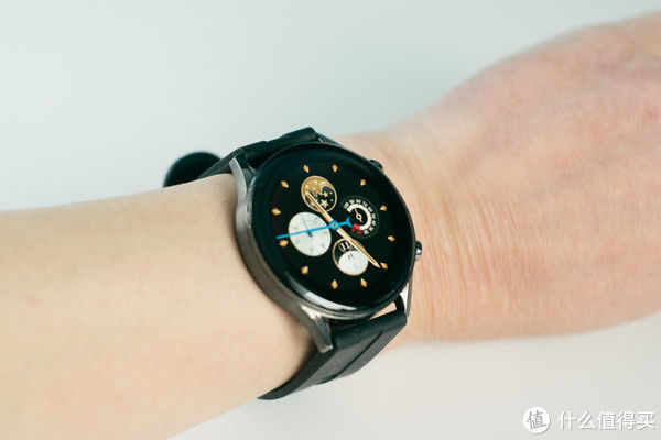 w12s|晒晒我的智能手表们 篇五：漂亮大表盘，299元的智能手表可以做什么？小白W12S使用感受