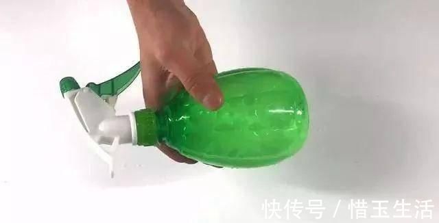 混合|白醋和牙膏混合在一起真实用,家里主妇都需要,一年能省下好几百