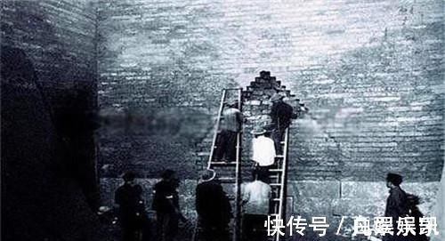 丝织品$1956年,郭沫若发掘明定陵,裸手去取文物,三千多件瑰宝损毁大半