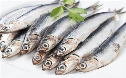 鱼籽|得了痛风一口鱼都不能吃吗？别傻了，这4类才是真正不能吃的