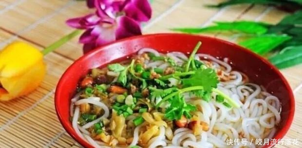 南宁“最有名”的美食,本地人每天都在吃,外地游客逛市首选!