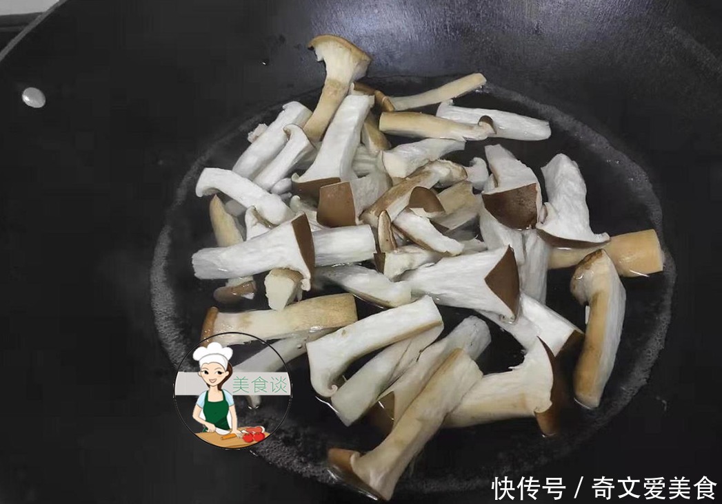 鸡肉|鸡肉和此是绝配，鲜上加鲜，营养又滋补，多做给孩子吃，增强体质