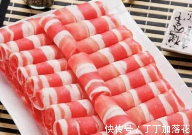 香嫩浓香的肥牛金针菇,秋冬的绝佳美味!色香味俱全,赶紧学起来!