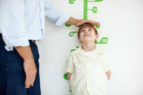 马大哈|假如孩子出现这3个现象,就是他要长高了,父母要给娃加强营养啦