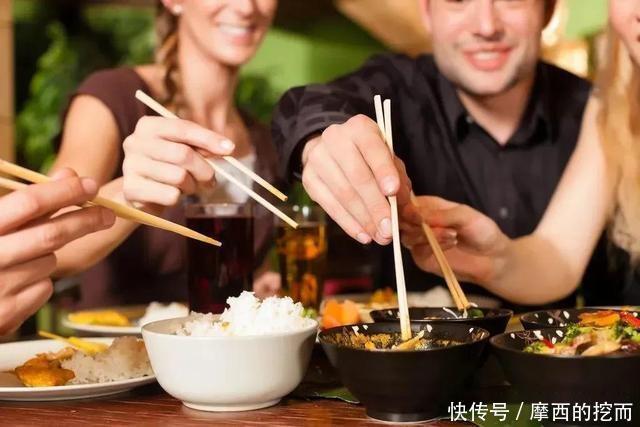 感染|正确使用筷子,关乎一家人的健康从选对、洗对、放对筷子开始