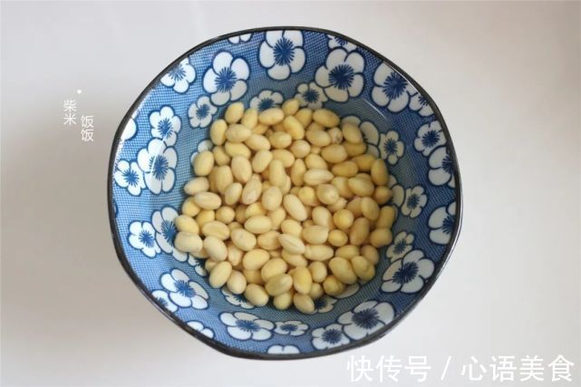 营养|春末夏初，早餐别总喝牛奶了，这四样简单搭配，营养滋润又好喝