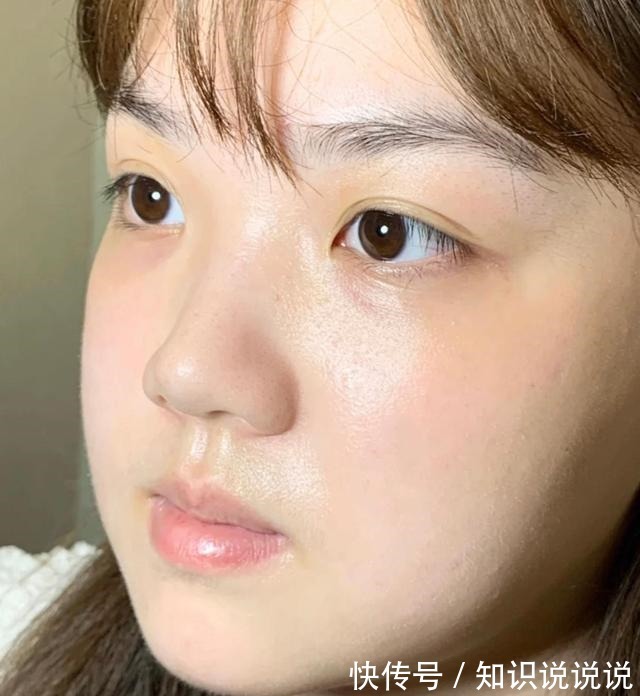 护肤 早C晚A的嫩肤效果,你不会还不知道吧!在护肤圈地位很高!