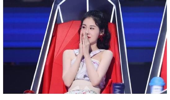 张碧晨|杨坤声称好声音没戏了 好声音悄然变味 导师变8个多少有点酸呢