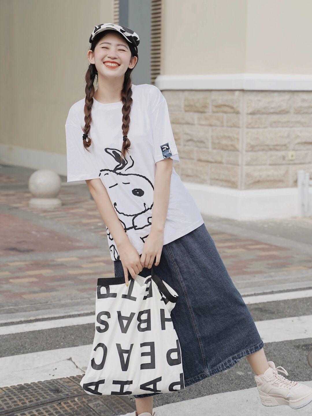 一繁一简|拥有小心机，简约变气质，聚会这样穿就对了