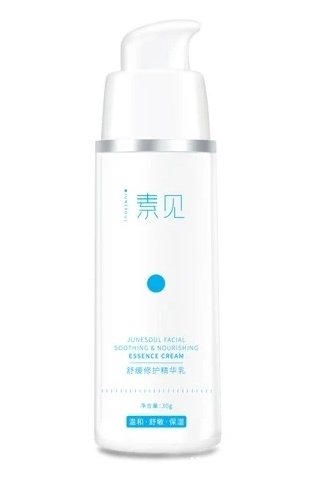 毛孔|痘痘脸适合用什么护肤品