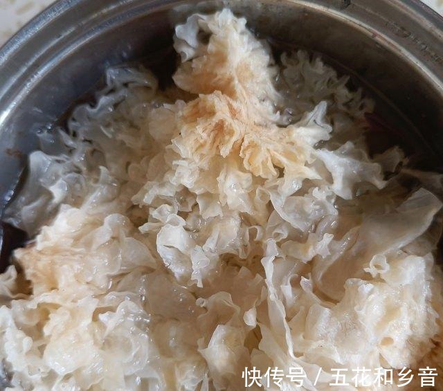 赤小豆|银耳除湿汤,夏天解暑除湿佳品!