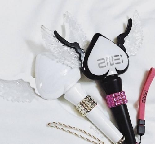 有應(yīng)援棒的女團(tuán),智齒棒、天使棒、蘿卜燈、粉錘,你最喜歡哪家?