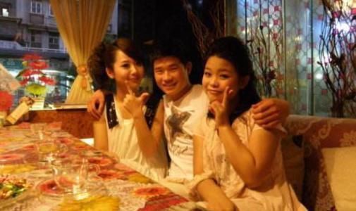 因卖假酒被网友声讨,嘎子哥面服心不服,闭麦对口型骂了一分钟