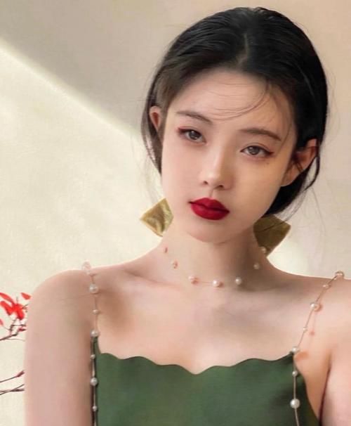 女生拥有这些好看的唇形，颜值不会低，你是哪种唇形？