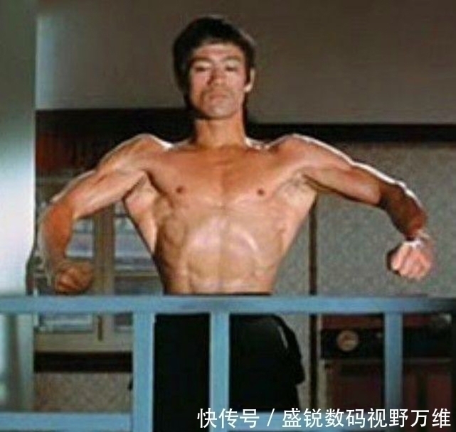 叶问|罕见彩照揭秘李小龙到底强在哪?身体每一处都是“超级武器”