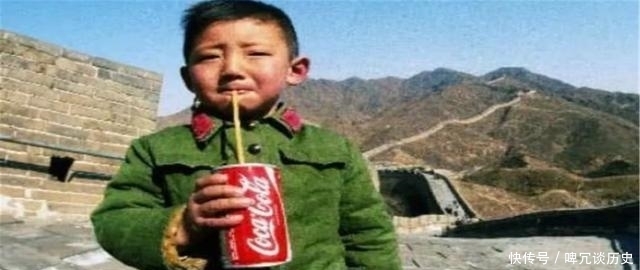  当年，第一个在长城上喝可乐的中国男孩，现在过得怎么样？