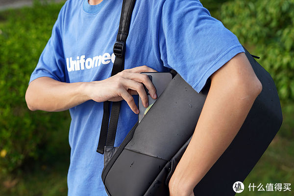 口袋|大学的书包该换新了!地平线8号零感背包使用分享