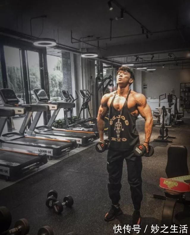 王浩洋|掉肌肉小毛睿变身龙战队成员,这个小伙够强