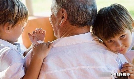 孩子|老人带娃出现这几种情况,妈妈再苦再累也把孩子接到身边吧