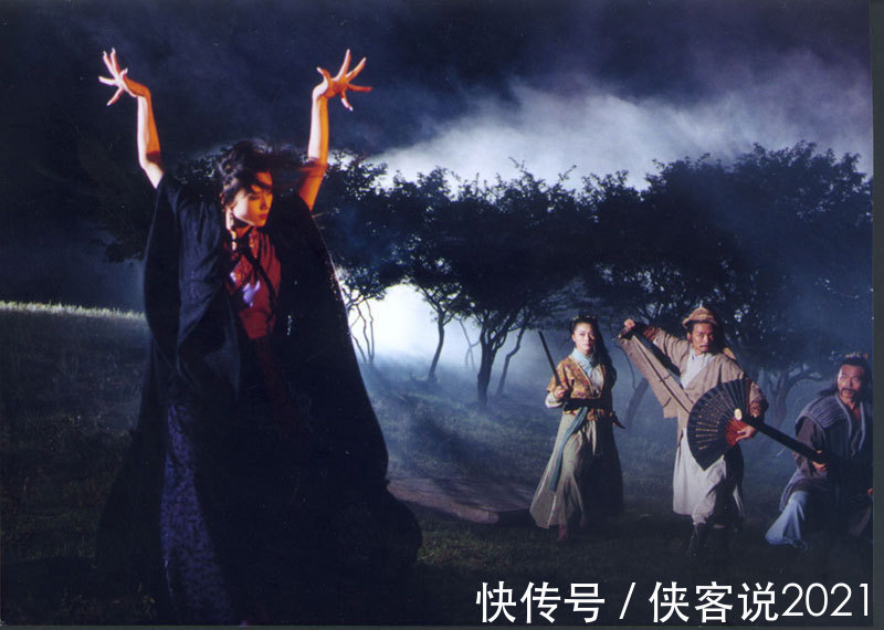 一战|丘处机和梅超风谁更厉害？观此一战，一目了然