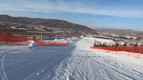 酣畅|鸣岩松雪，静赏傲雪枝头之美，动享冰雪酣畅之旅