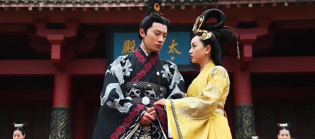 皇后|皇后写了十首诗词讨好皇帝,结果却被皇帝杀死!