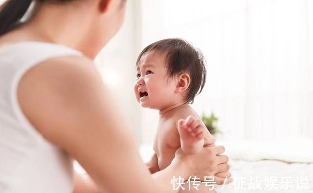 宝宝|为什么新生儿总是半夜哭闹不睡觉?未必是饿了,宝妈要分清了