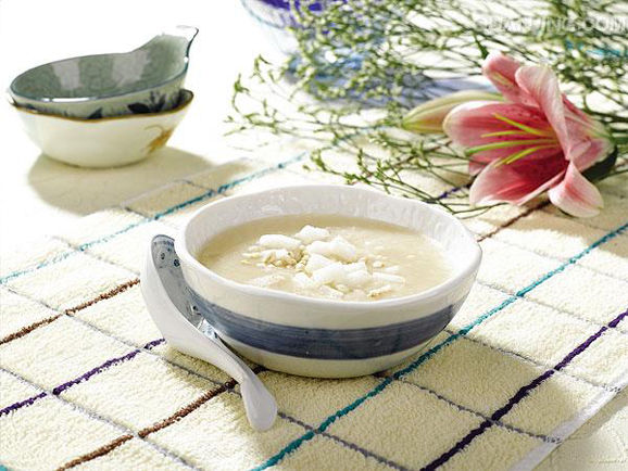 中医养生,饮食须五味俱全