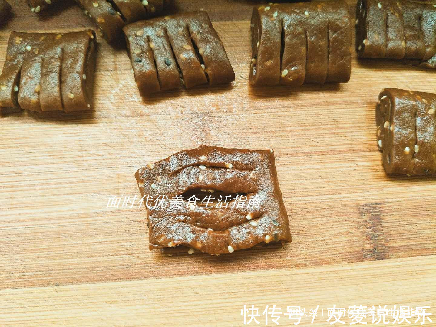 最特色的面食做法,一卷一拉,好看又好吃,做法超简单!