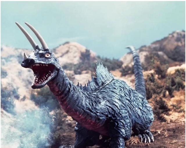 怪兽|奥特曼的IP衍生生意：一年为万代创收86亿日元