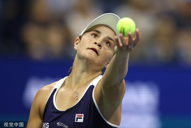 佩古拉|主場8連勝!巴蒂:連續(xù)4年進(jìn)澳網(wǎng)八強(qiáng) 5號種子止步