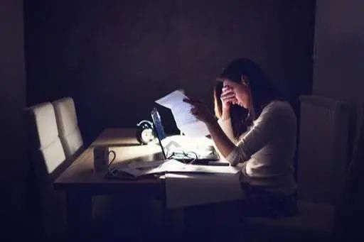 损伤|肠癌与“吃”脱不了干系,不想肠道损伤,三种肉最好少吃!