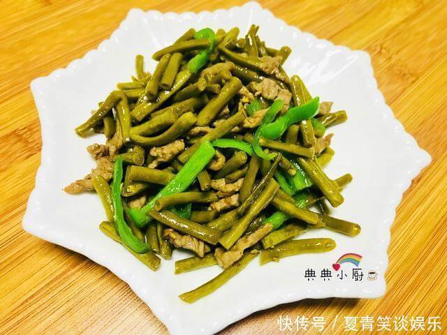 天热|饭桌上必不可少的下饭菜,清香爽口,关键是能对付天热食欲不佳