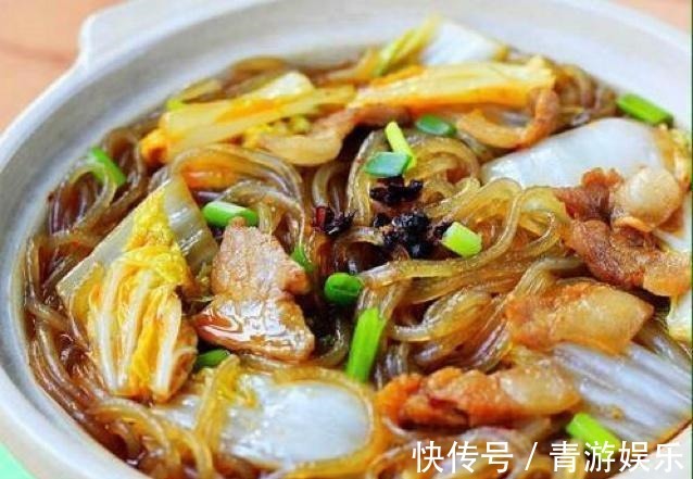 白菜和它是绝配，冬天这样吃实在太香了，大鱼大肉都不如它！