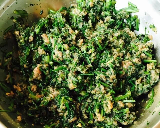 这饺子馅在北方很受欢迎，在南方却很少见，掌握一个小技巧味更鲜