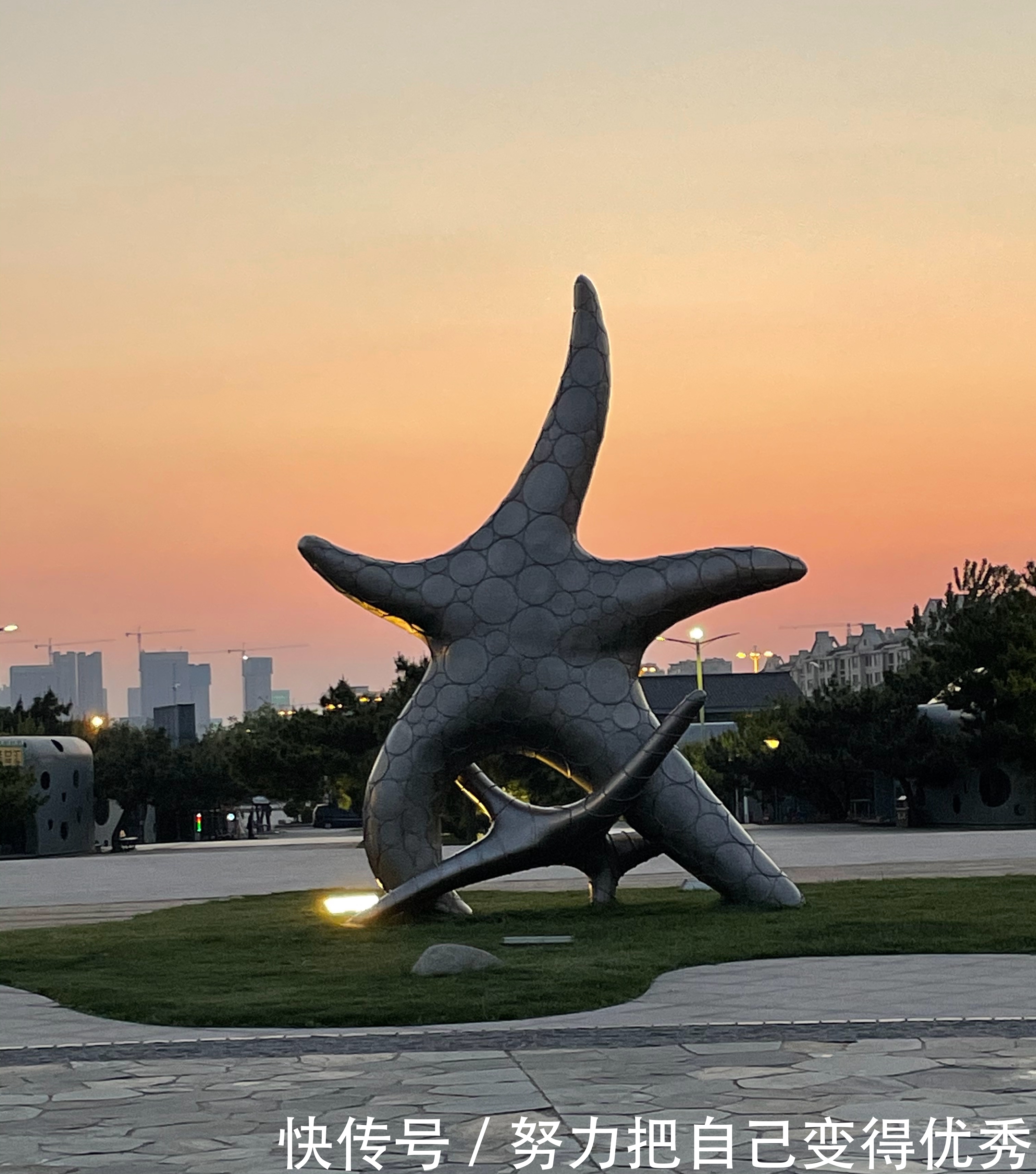 海鲜|日照旅游，必打卡的绝美景点和必做的那些事盘点，超美好