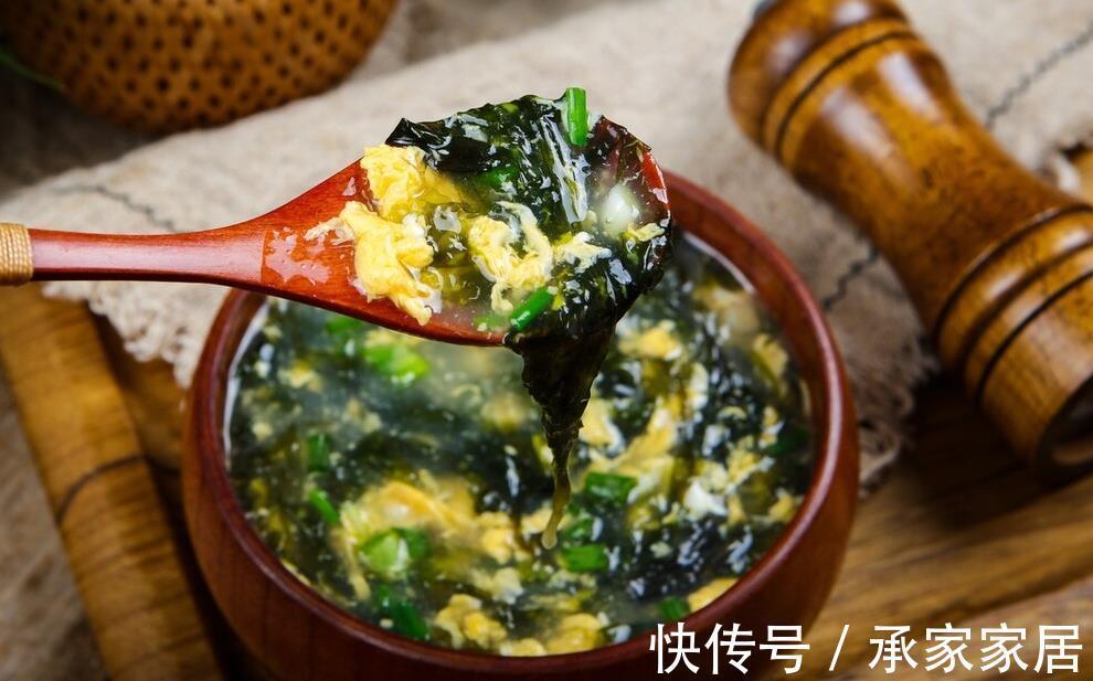 虾皮|做紫菜汤，直接下锅煮是外行，记得多做1步，紫菜汤鲜美又香浓