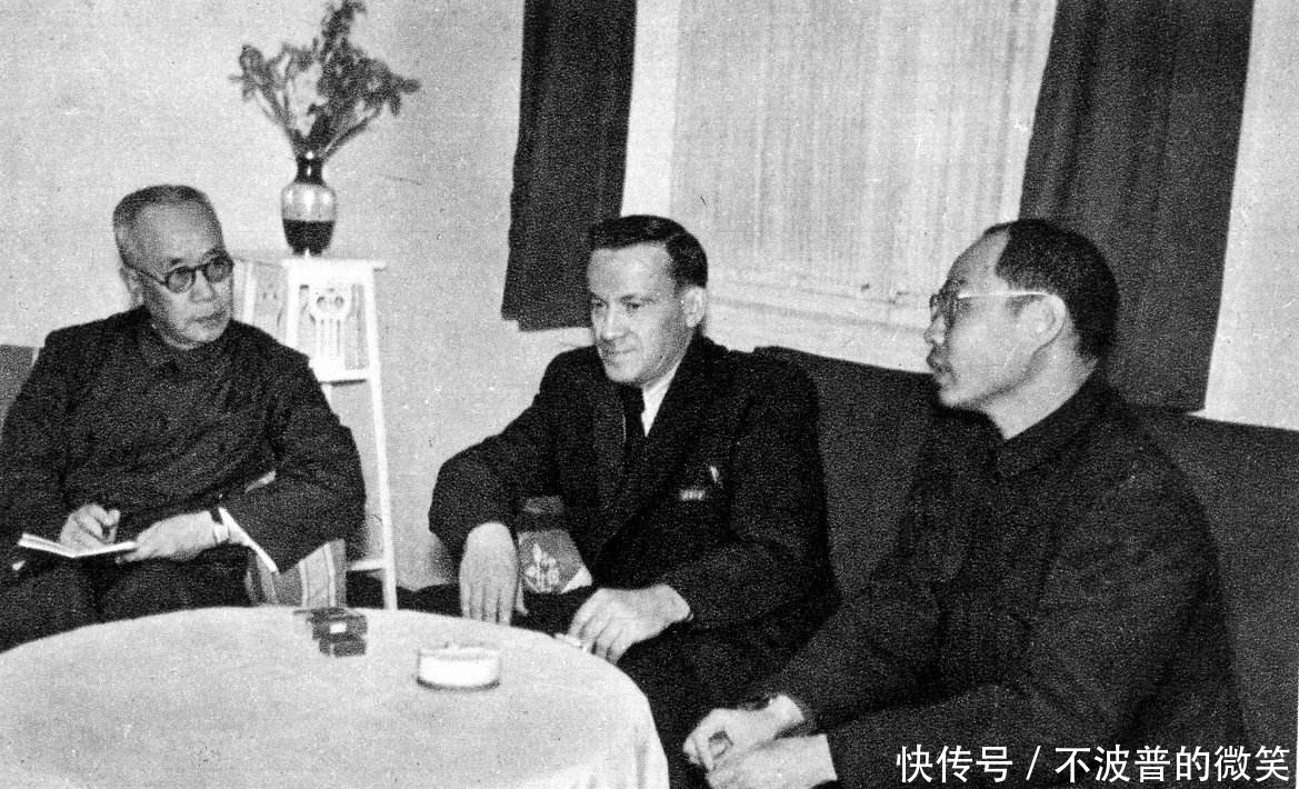 分钟|苏联撤走前,专家拿出自己的笔记本:就20分钟,能记多少就记多少