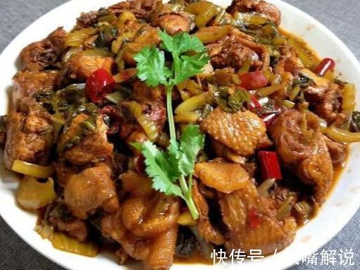 美食推荐干锅莲藕菜花,黑豆冰糖炖腐竹,蚕豆爆牛肉粒的做法