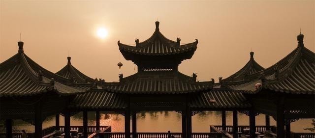 珠玉词@晏殊最唯美的一首诗,美得令人叹息,原来思念可以这么美这么伤!